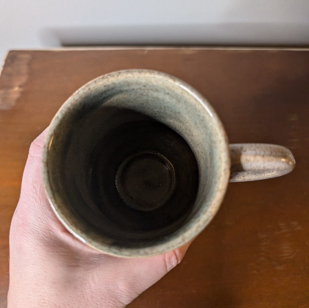 Vintage pottery mug - Picture 4 of 7